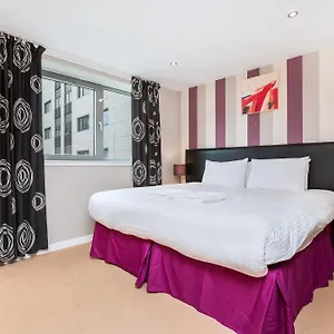 4* Aparthotel Hot-el-apartments Waterfront